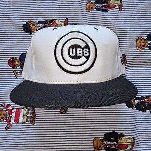 Rare White Chicago Cubs New Era Fitted 7 5/8